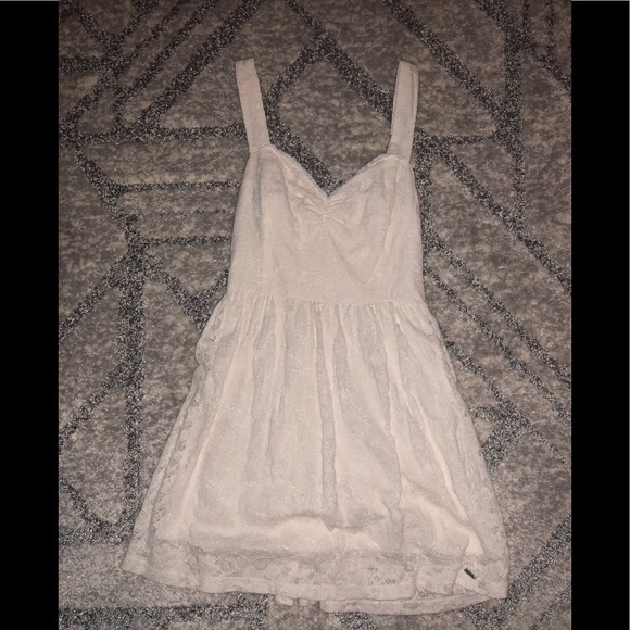 Hollister Dresses & Skirts - Hollister lacey white dress